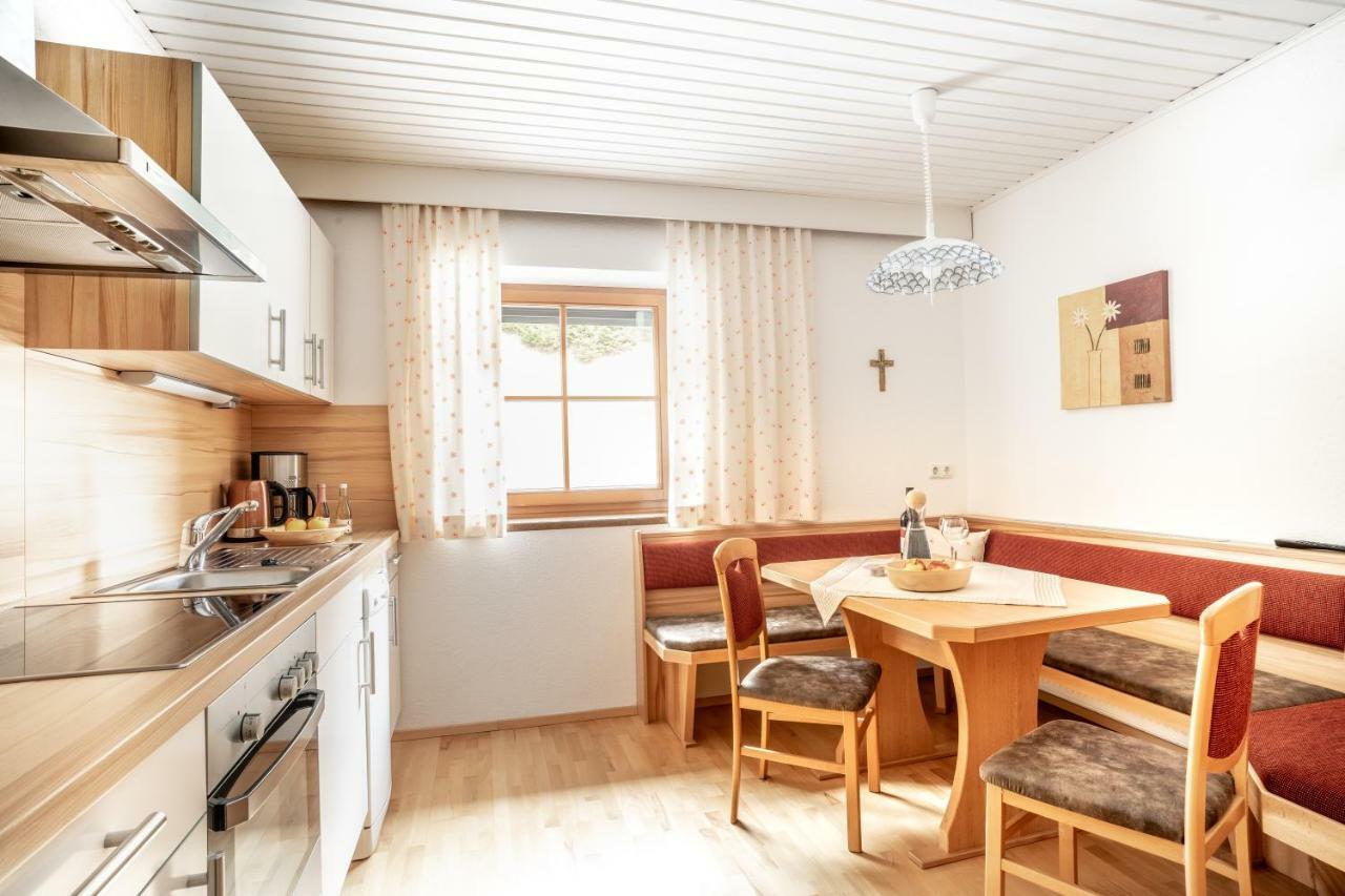 Saxerhof Apartment Schmirn Bagian luar foto